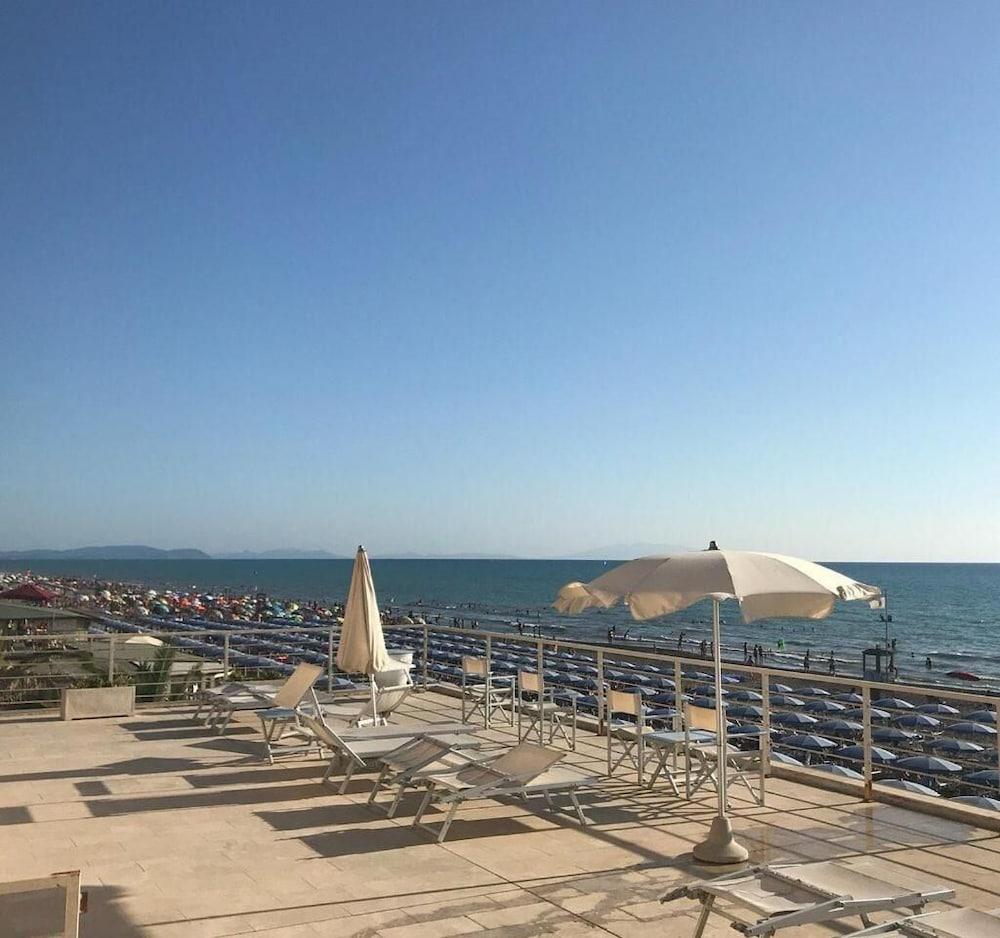 Hotel Alta La Vista Marina di Castagneto Carducci Exteriér fotografie
