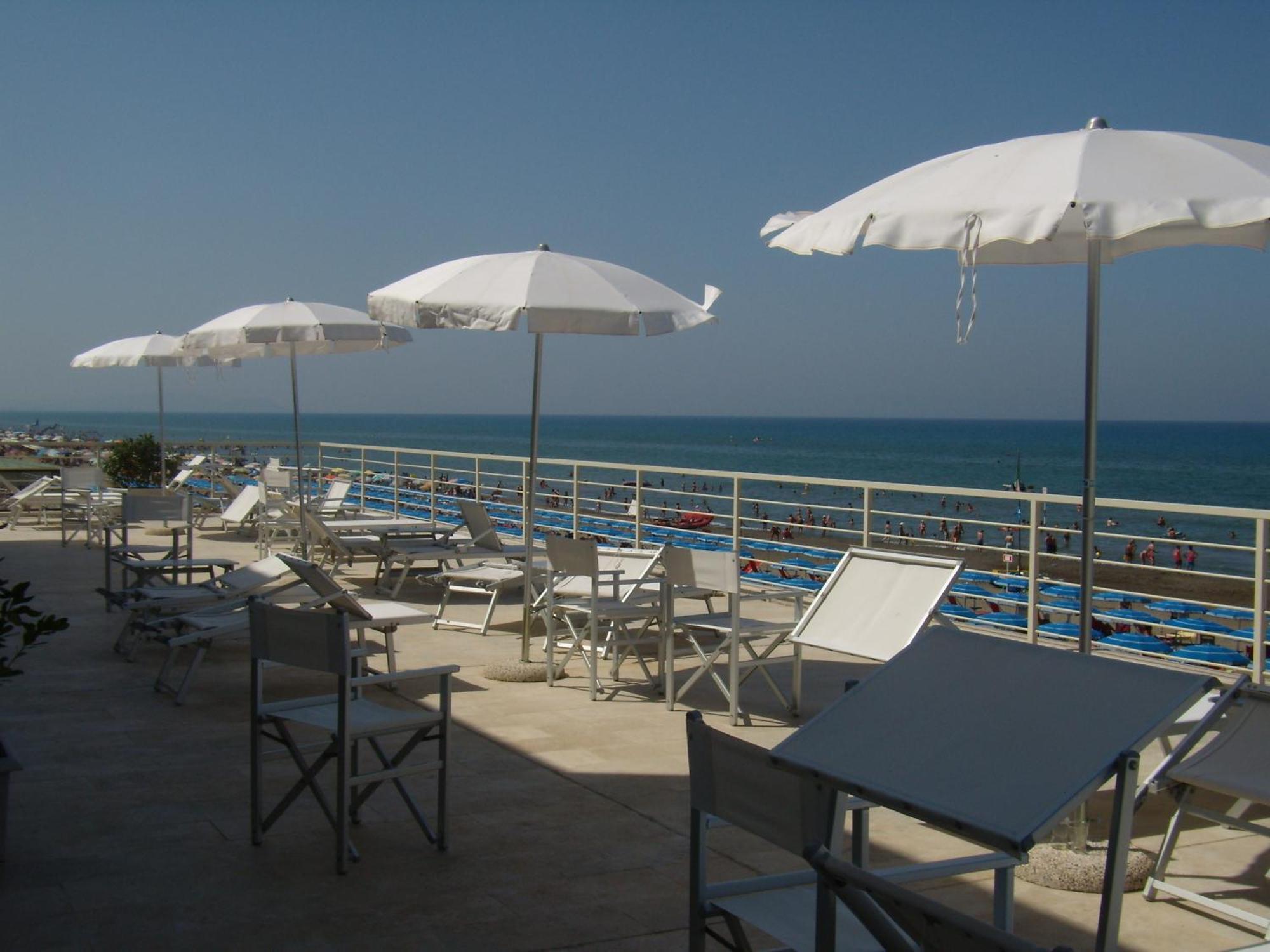 Hotel Alta La Vista Marina di Castagneto Carducci Exteriér fotografie